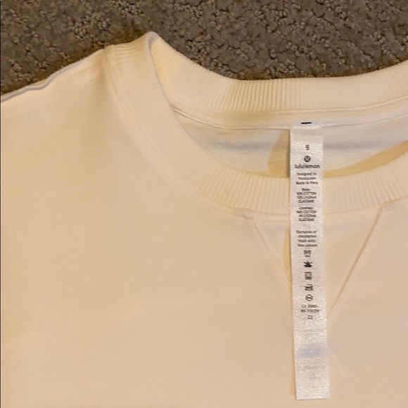 Lululemon All Yours Crew - Picture 2 of 3